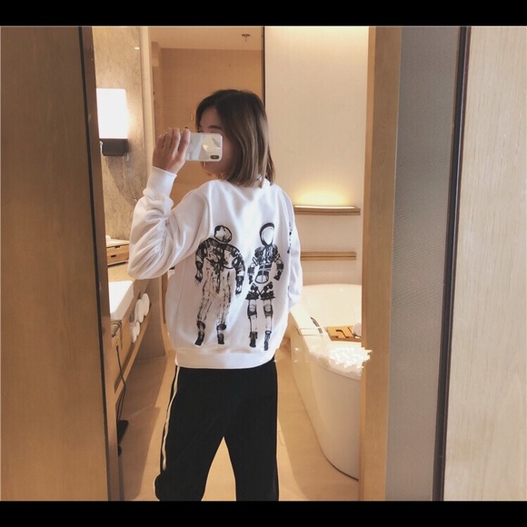 chanel astronaut sweatshirt